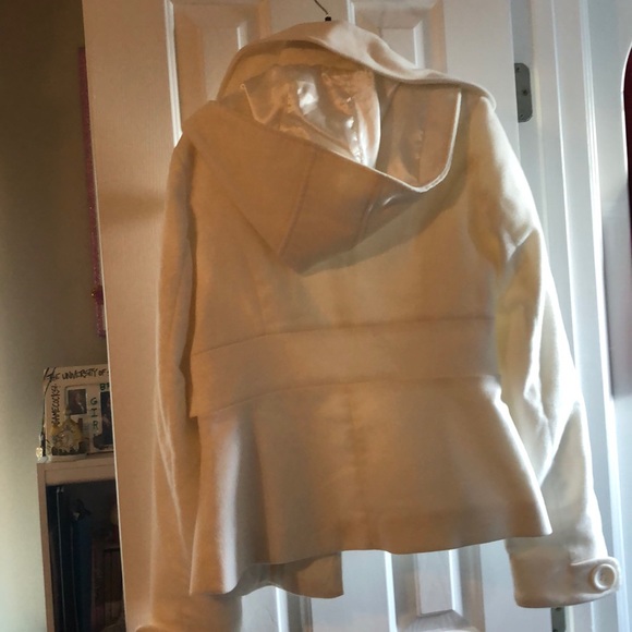 Cream jacket with hood - Picture 2 of 2